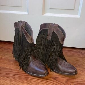 Roper Women’s fringe boots Size  7.5